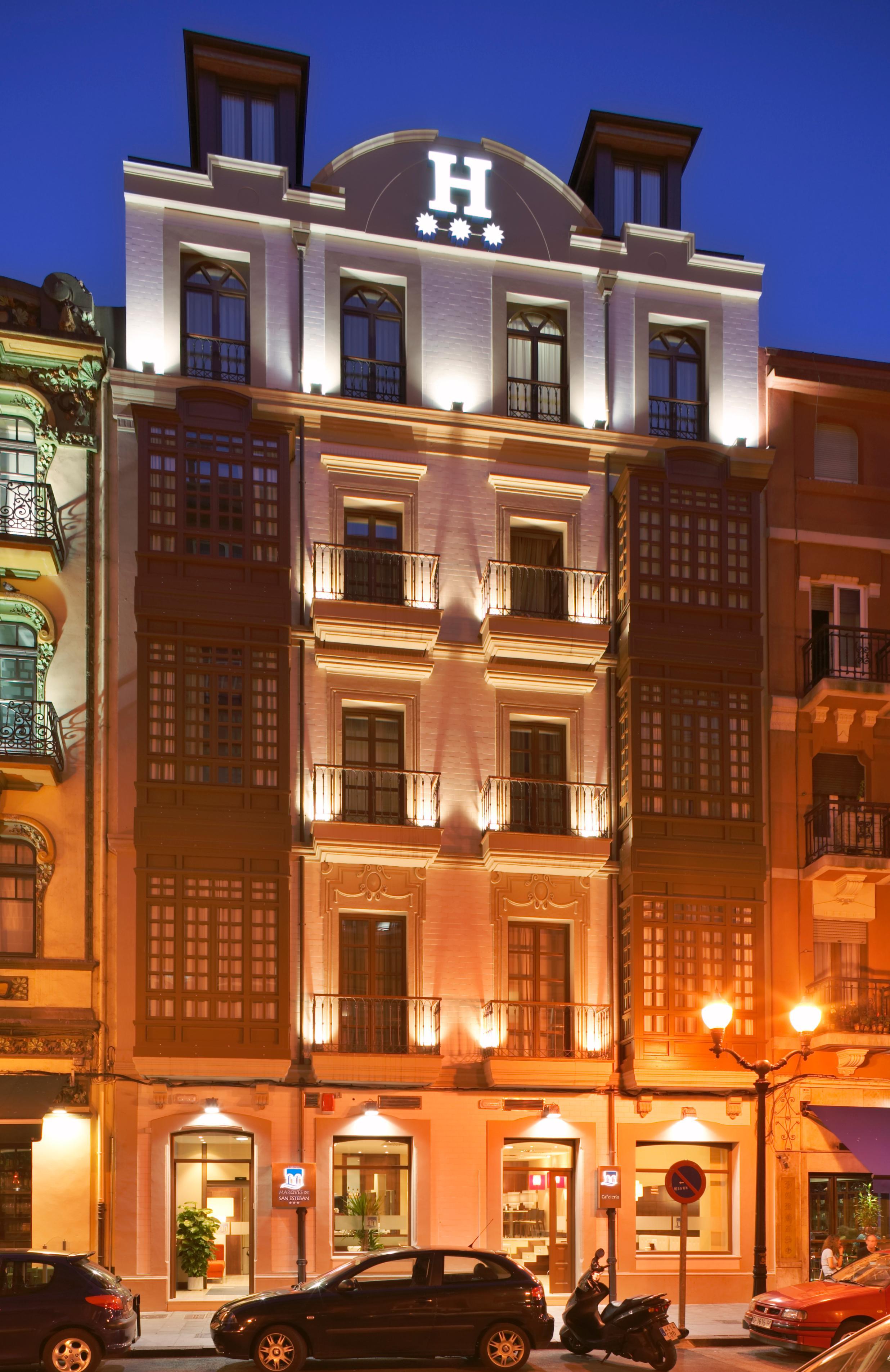 Hotel Marques, Blue Hoteles Хихон Экстерьер фото